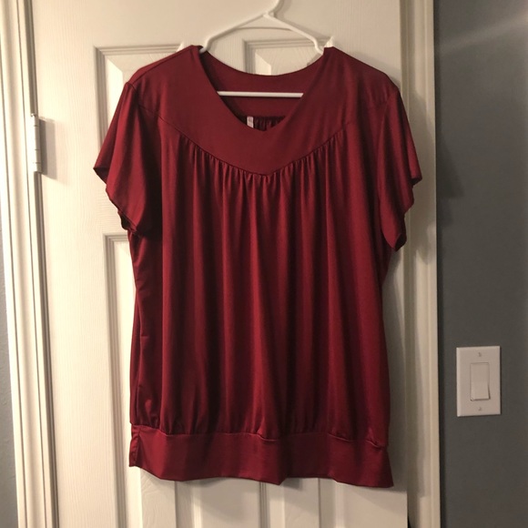 Maroon Top - Picture 6 of 6